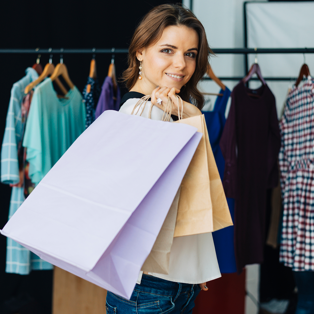 Merchant reviewing products for global expansion through ShopO